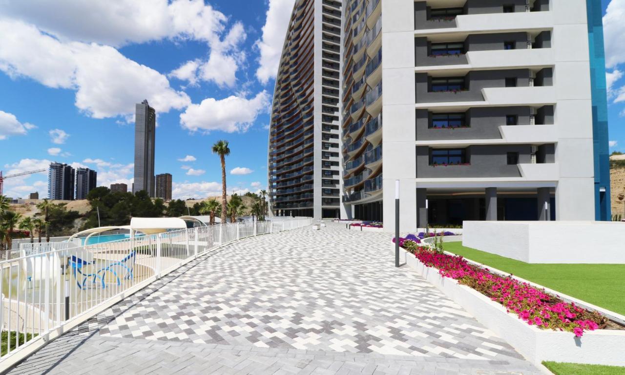 Sunset Waves Deluxe Poniente Appartement